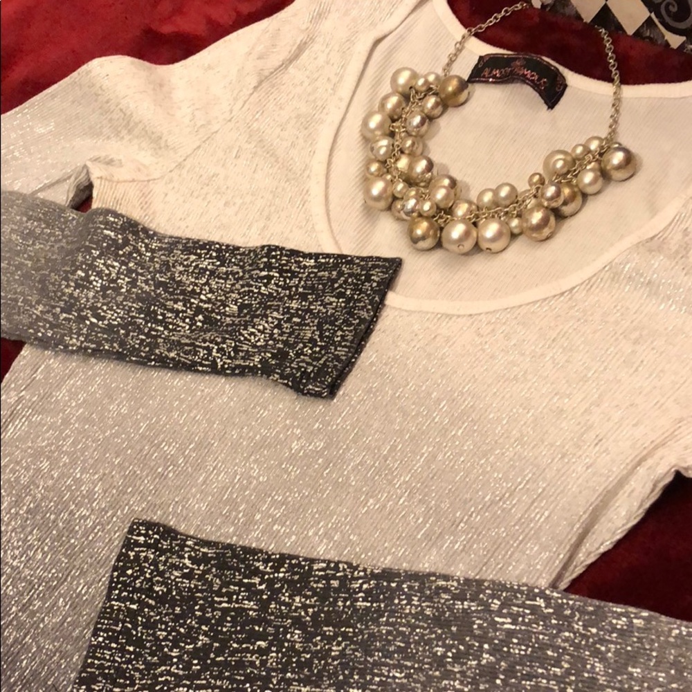 Almost Famous Ombré Shimmer Long Sleeve Top